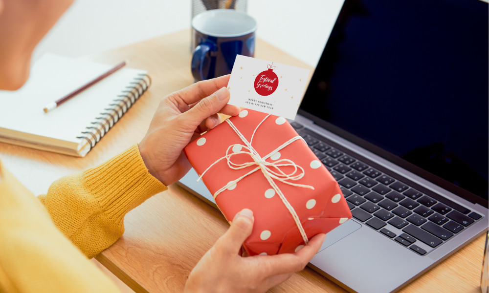 customized corporate gifts